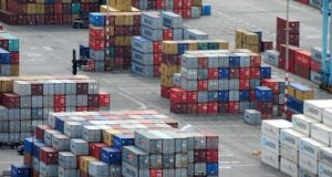 Global goods trade starts 2025 strong with imports surge in Q1